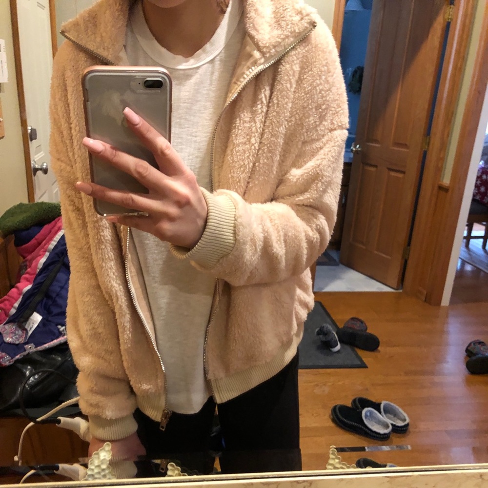 Sherpa zip up